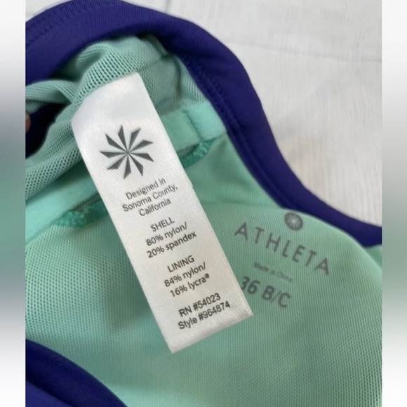 Athleta Womens Bikini Top Bra 36 B/C Purple Halter Padded Swimwear Hook Beach - Picture 4 of 13